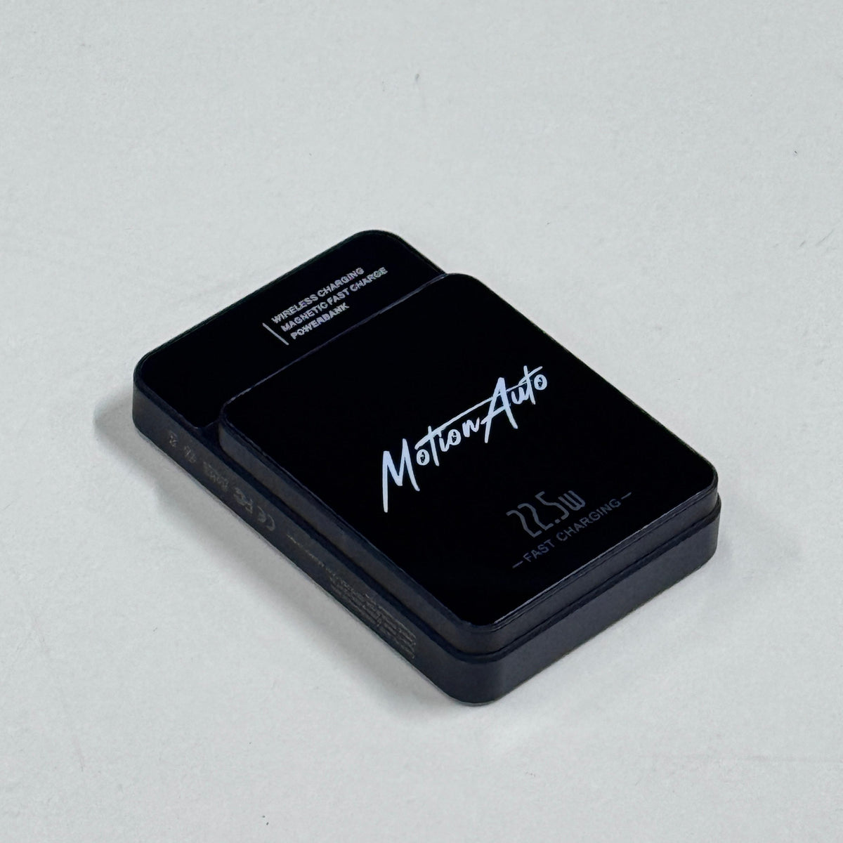 Magnetic Wireless Power Bank (10,000mAh)